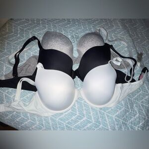 PINK Victoria's Secret Black and White Bra Set 34 D